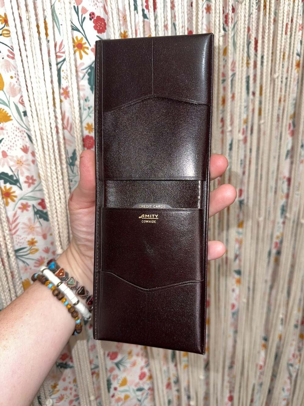 Vintage Amity Cowhide Leather Bifold Wallet Model 06411 21